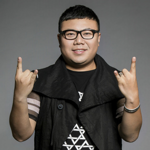 在线观看美女裸体自卫
